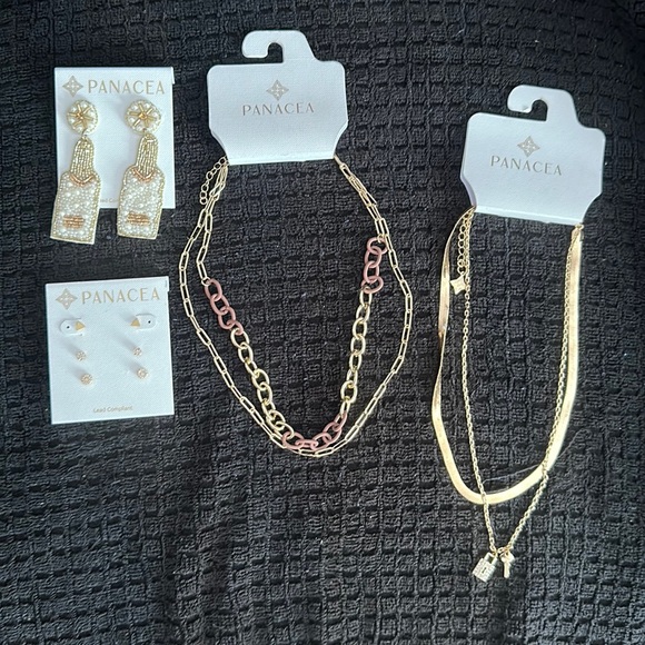 New Panacea bundle necklace and earrings ✨ - Picture 8 of 8